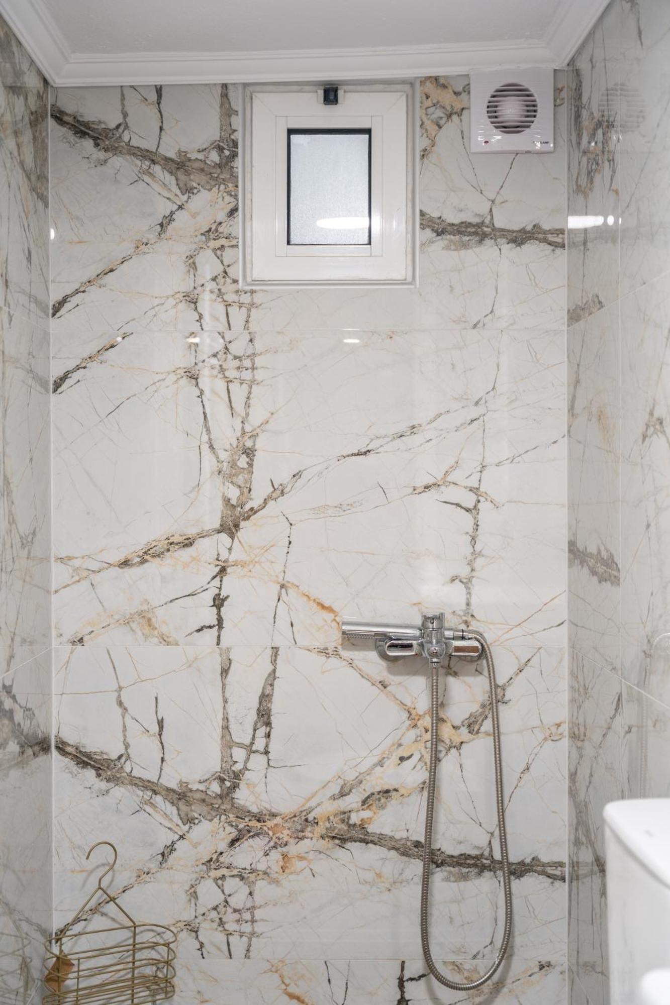 Ninas Central Apartment Kawala Zewnętrze zdjęcie
